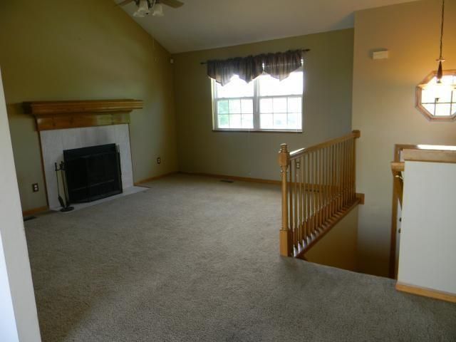 1904 Quail Ridge Drive, Liberty, MO 64068