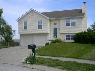 1904 Quail Ridge Drive, Liberty, MO 64068