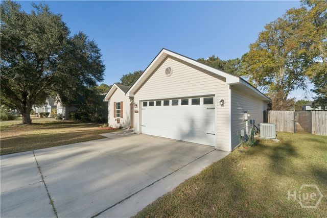 156 Burton Road, Savannah, GA 31405