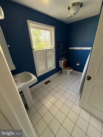 17 ELM RD, Riva, MD 21140