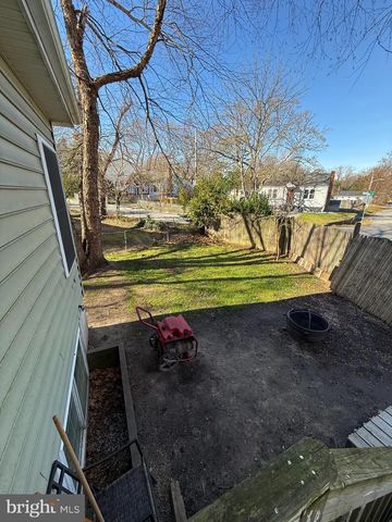 17 ELM RD, Riva, MD 21140