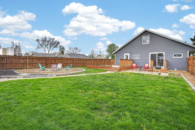 100 4th Avenue SE, Altoona, IA 50009