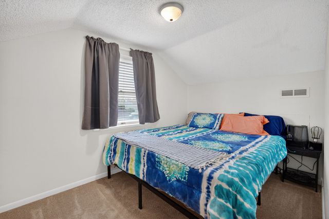 100 4th Avenue SE, Altoona, IA 50009