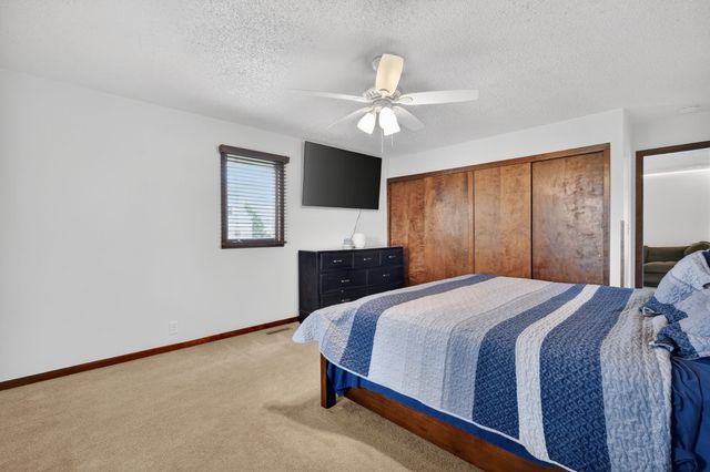 100 4th Avenue SE, Altoona, IA 50009