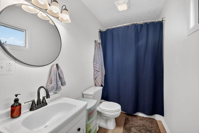 100 4th Avenue SE, Altoona, IA 50009