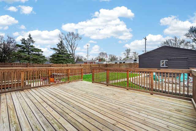 100 4th Avenue SE, Altoona, IA 50009