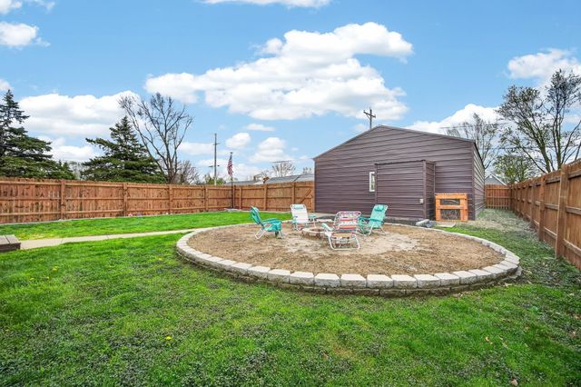 100 4th Avenue SE, Altoona, IA 50009