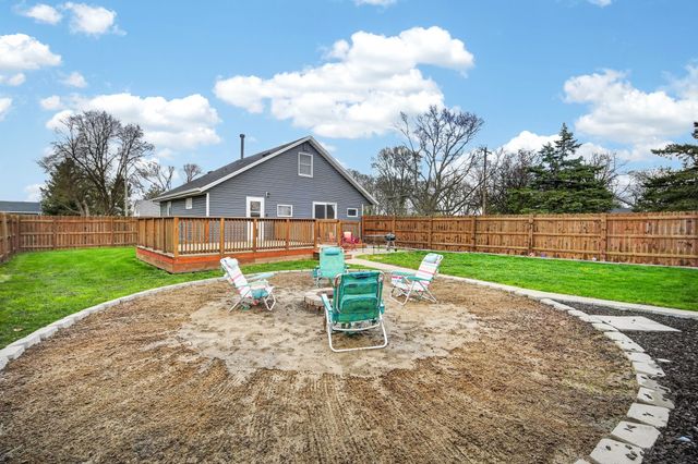 100 4th Avenue SE, Altoona, IA 50009