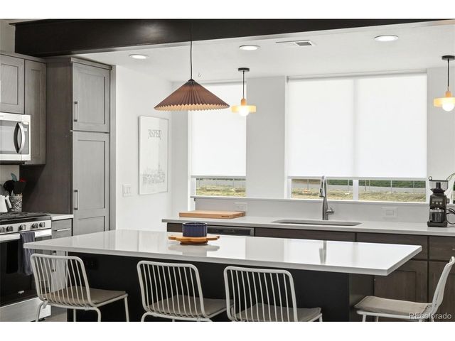 8711 E Hampden Ave 11, Denver, CO 80231