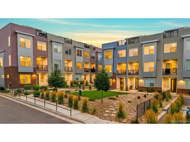 8711 E Hampden Ave 11, Denver, CO 80231