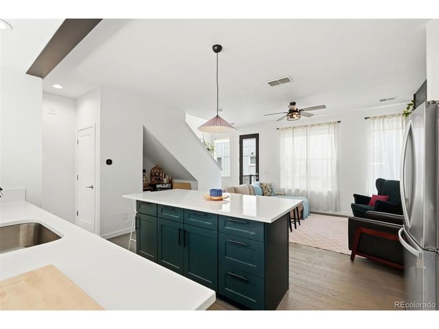 8711 E Hampden Ave 11, Denver, CO 80231