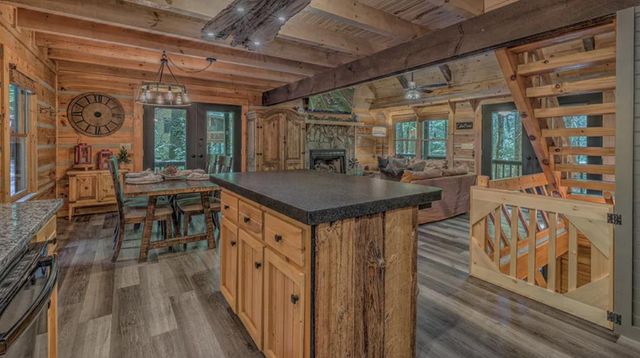 70 Stanley Creek Cross, Blue Ridge, GA 30513