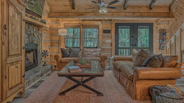 70 Stanley Creek Cross, Blue Ridge, GA 30513