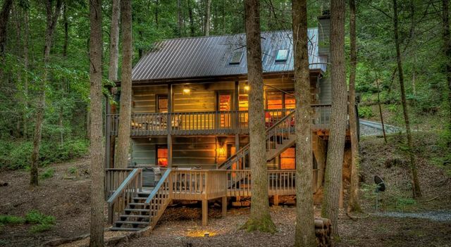 70 Stanley Creek Cross, Blue Ridge, GA 30513