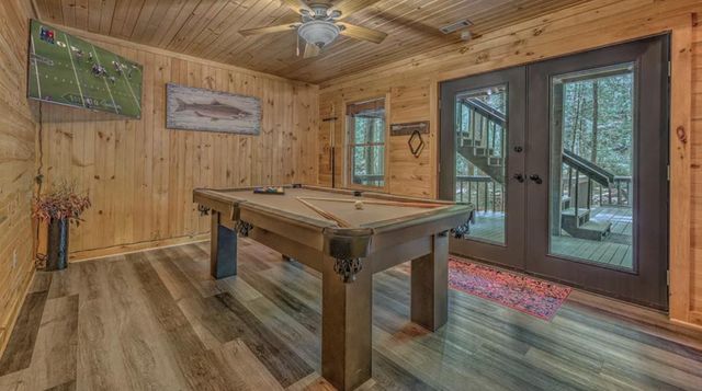 70 Stanley Creek Cross, Blue Ridge, GA 30513