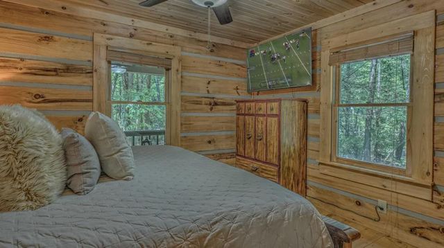 70 Stanley Creek Cross, Blue Ridge, GA 30513