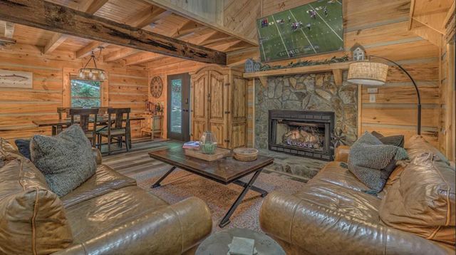 70 Stanley Creek Cross, Blue Ridge, GA 30513