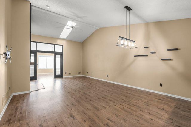 8870 Peep Oday Trail, Eden Prairie, MN 55347