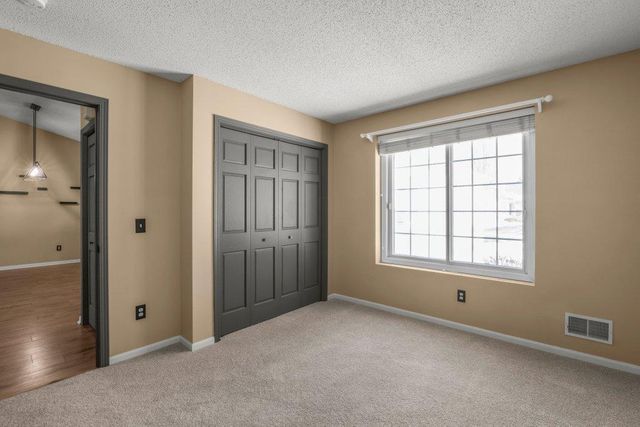 8870 Peep Oday Trail, Eden Prairie, MN 55347