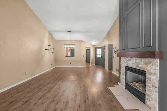 8870 Peep Oday Trail, Eden Prairie, MN 55347