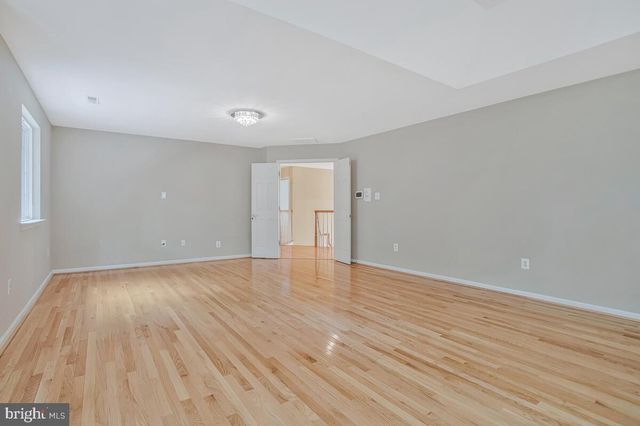 7055 COLONIAL LN, Hughesville, MD 20637