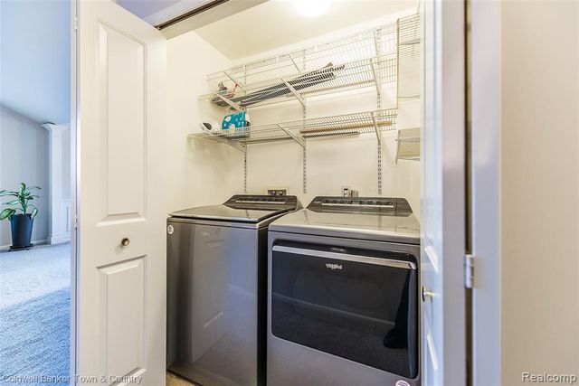 4324 Hampton Ridge Boulevard, Howell, MI 48843