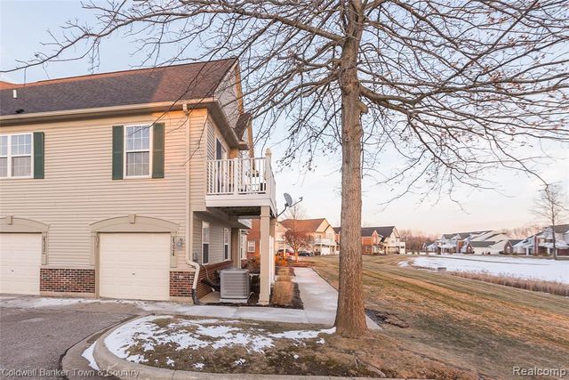 4324 Hampton Ridge Boulevard, Howell, MI 48843