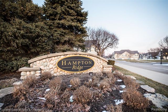 4324 Hampton Ridge Boulevard, Howell, MI 48843