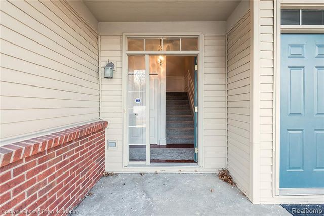 4324 Hampton Ridge Boulevard, Howell, MI 48843