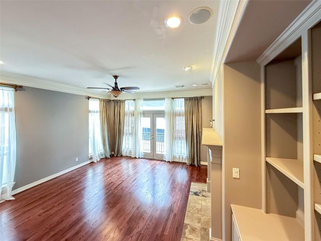 621 Hartman Street, Houston, TX 77007