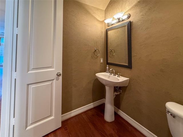 621 Hartman Street, Houston, TX 77007