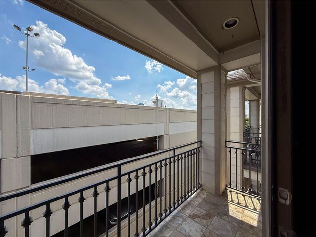 621 Hartman Street, Houston, TX 77007