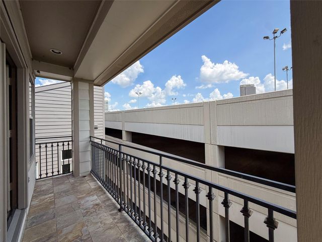 621 Hartman Street, Houston, TX 77007