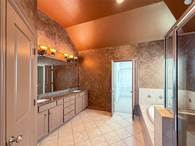 621 Hartman Street, Houston, TX 77007