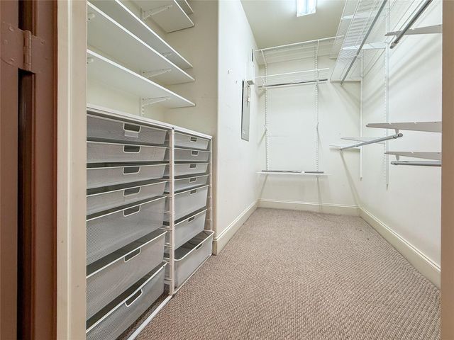 621 Hartman Street, Houston, TX 77007