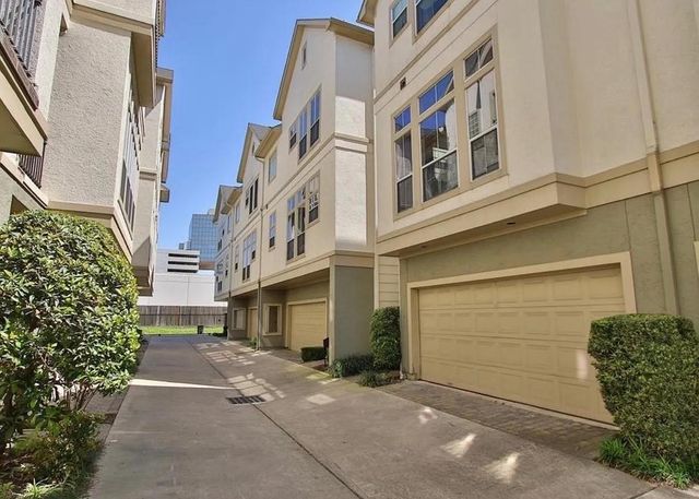 621 Hartman Street, Houston, TX 77007