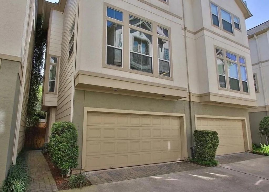 621 Hartman Street, Houston, TX 77007