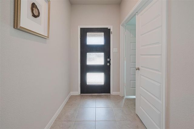 10005 Hermann Trace, Texas City, TX 77591