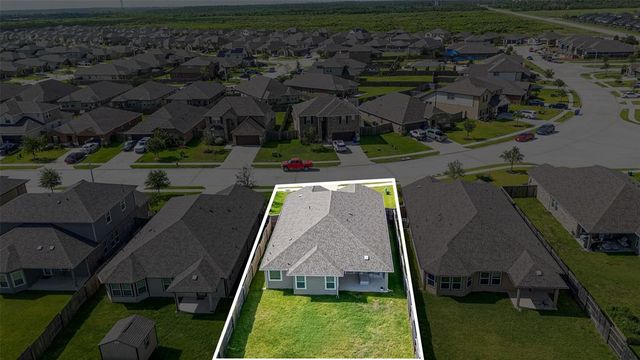 10005 Hermann Trace, Texas City, TX 77591