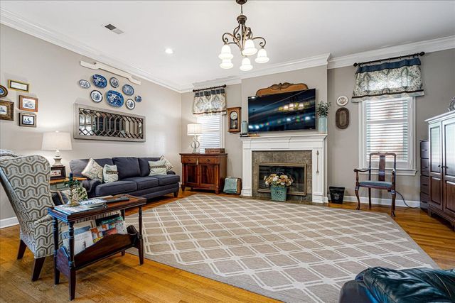 7275 OAKVILLE CIR, Germantown, TN 38138