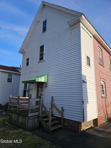 20 Green Street, Mechanicville, NY 12118