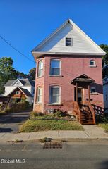 20 Green Street, Mechanicville, NY 12118