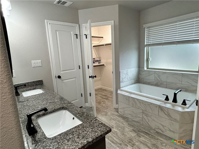 1614 Curlew Lane, Temple, TX 76502