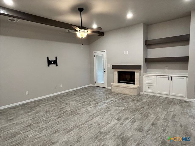 1614 Curlew Lane, Temple, TX 76502