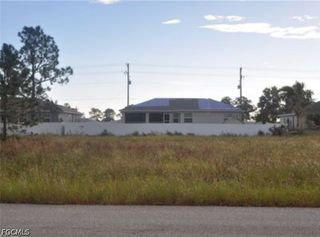 2003 Nora AVE S, Lehigh Acres, FL 33976