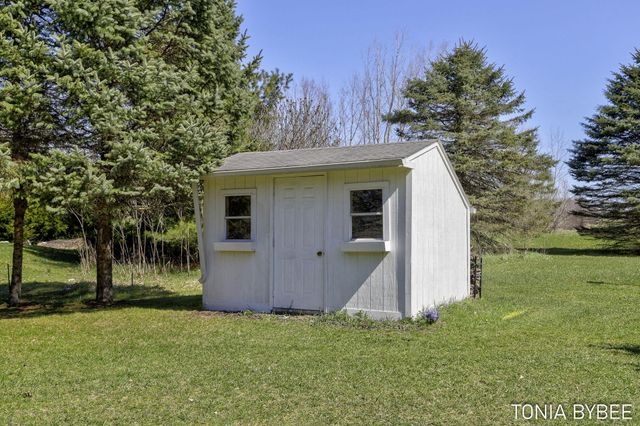 11157 Stanton Street, West Olive, MI 49460