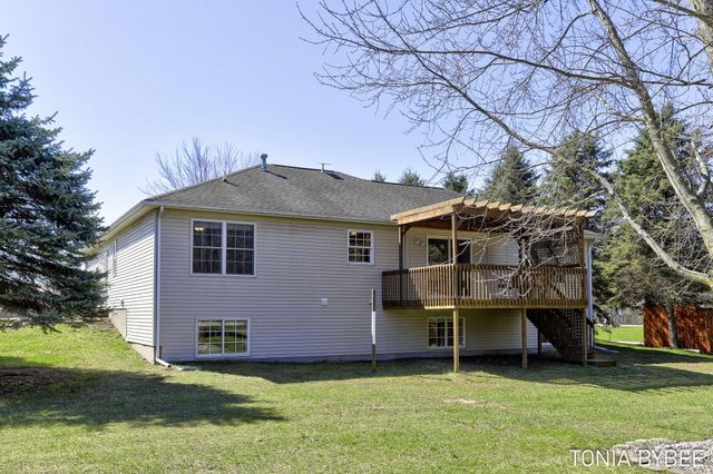 11157 Stanton Street, West Olive, MI 49460