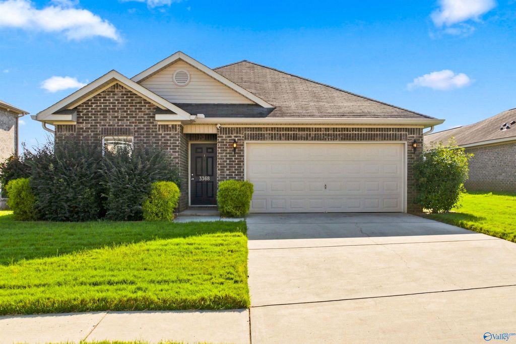 3368 Castlecreek Drive, Madison, AL 35756