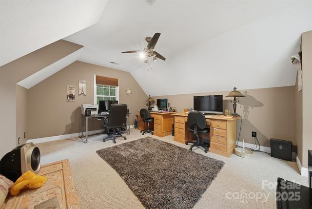 4434 Steeple Chase Drive, Hickory, NC 28601