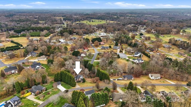 4434 Steeple Chase Drive, Hickory, NC 28601